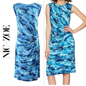 NIC+ZOE Blue Surf Spray Sleeveless Jewel Neck Sheath Dress, Faux Waist Knot, M